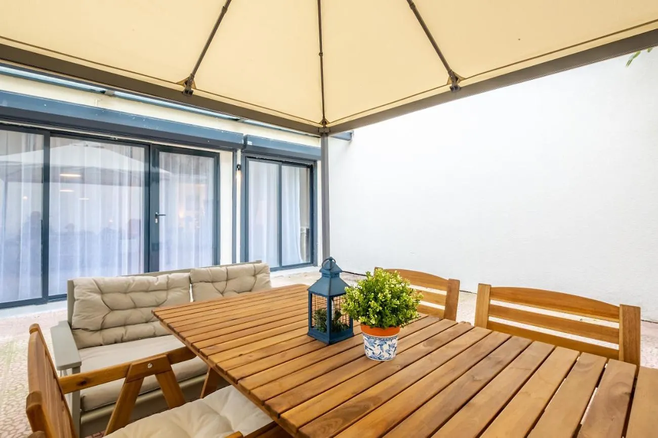 イスタンブールStudio Flat With Lovely Backyard In Nisantasiアパートメント イスタンブール